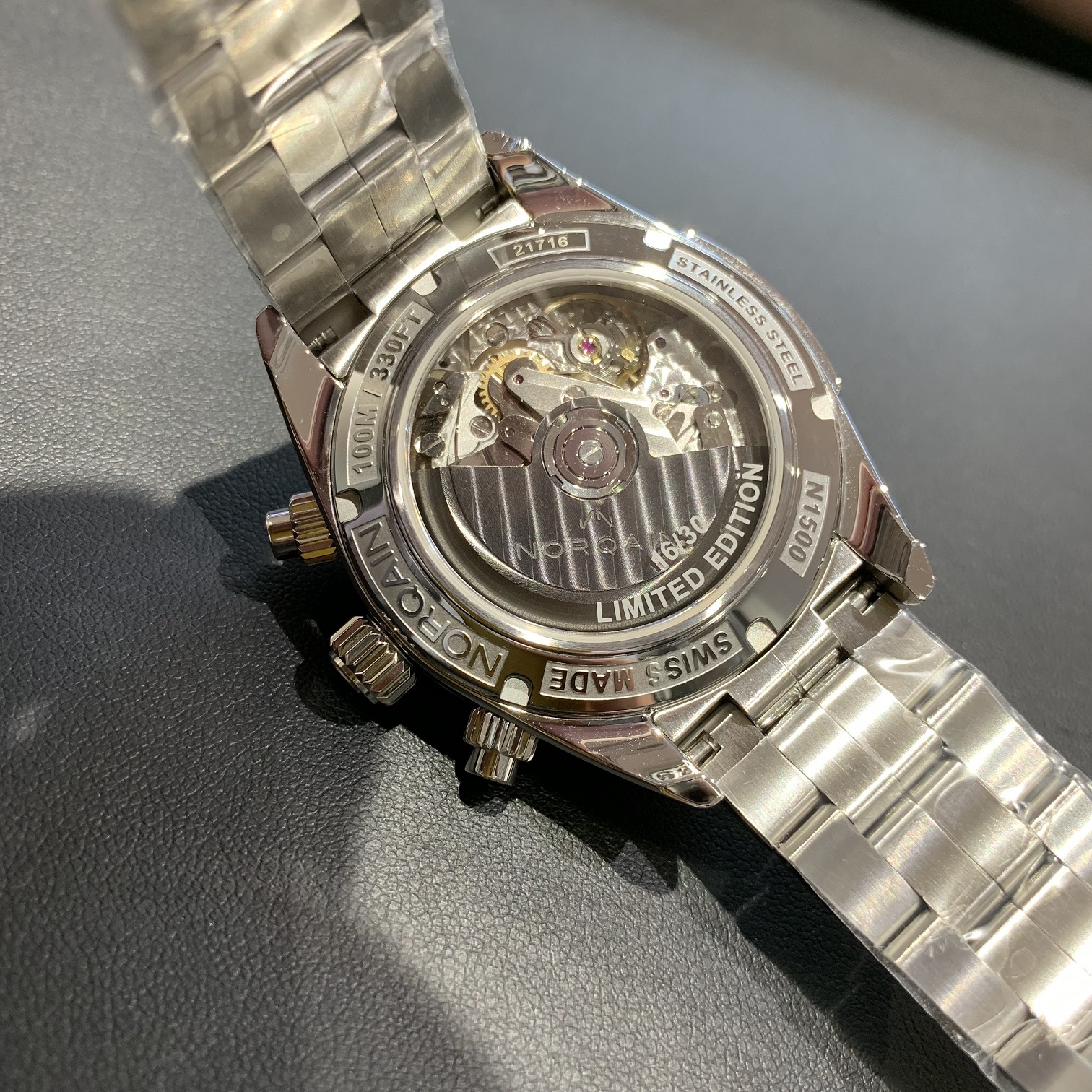 ノルケイン NORQAIN×WING30本限定モデル アドベンチャークロノグラフ 
